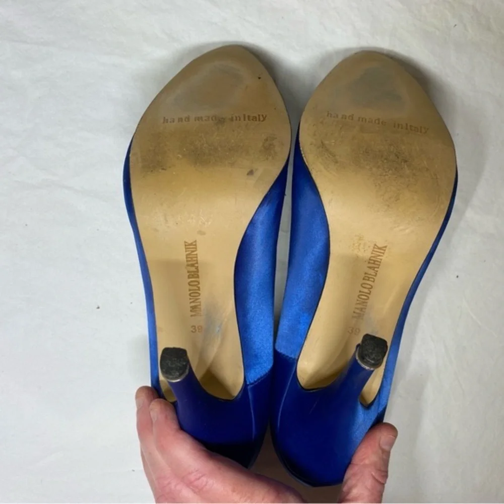 Manolo Blahnik Royal Blue Satin Pumps EU 39 - Picture 14 of 15